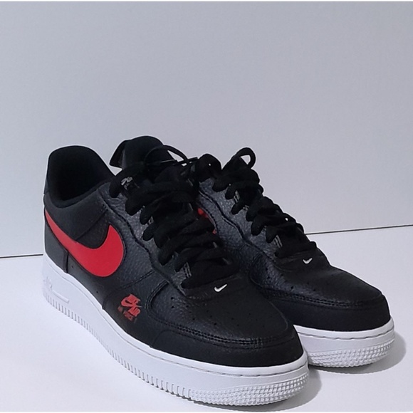 Nike Other - NIKE AIR FORCE 1 LV8 BLK/RED SIZE 8.5